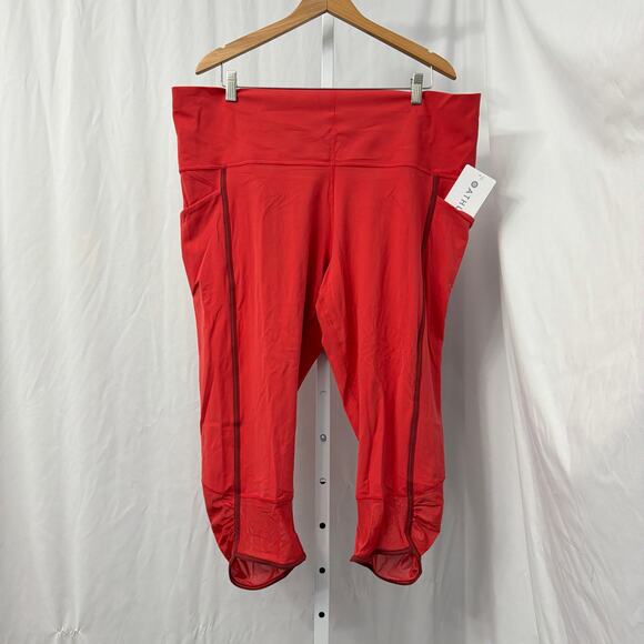 Athleta Salutation Stash Pocket II Crop Tight Plus Size 3x - Picture 1 of 11